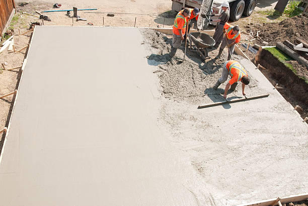 Best Concrete Driveway Installation in Paradise Hills, NM